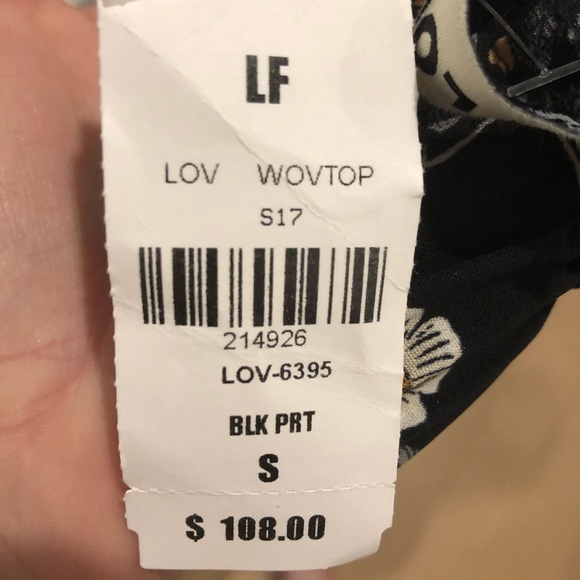 Nwt LF side tie crop top off shoulder - Picture 4 of 4